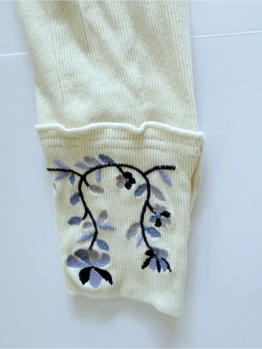 Free People Fleur Embroidered Cuff Henley size Small